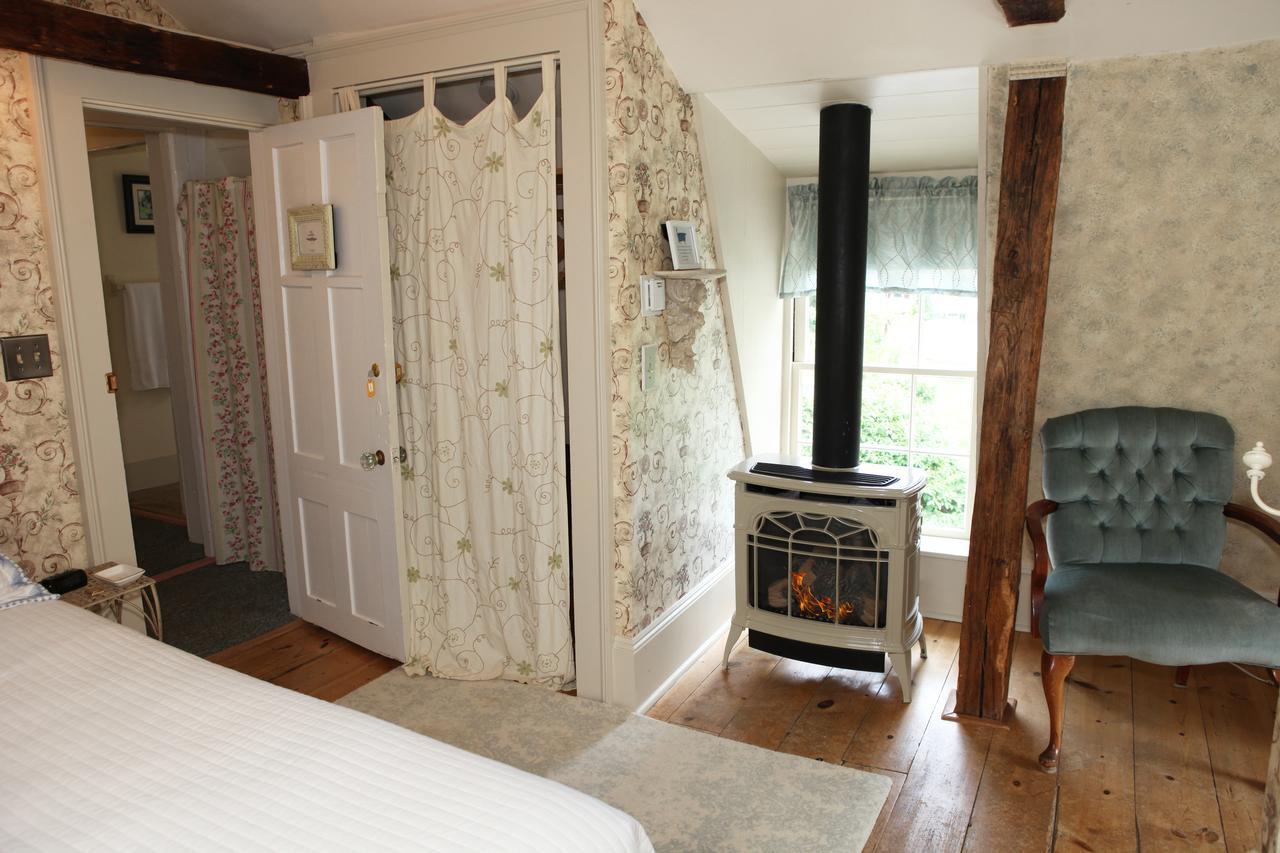James Pharmacy Bed And Breakfast Old Saybrook Εξωτερικό φωτογραφία
