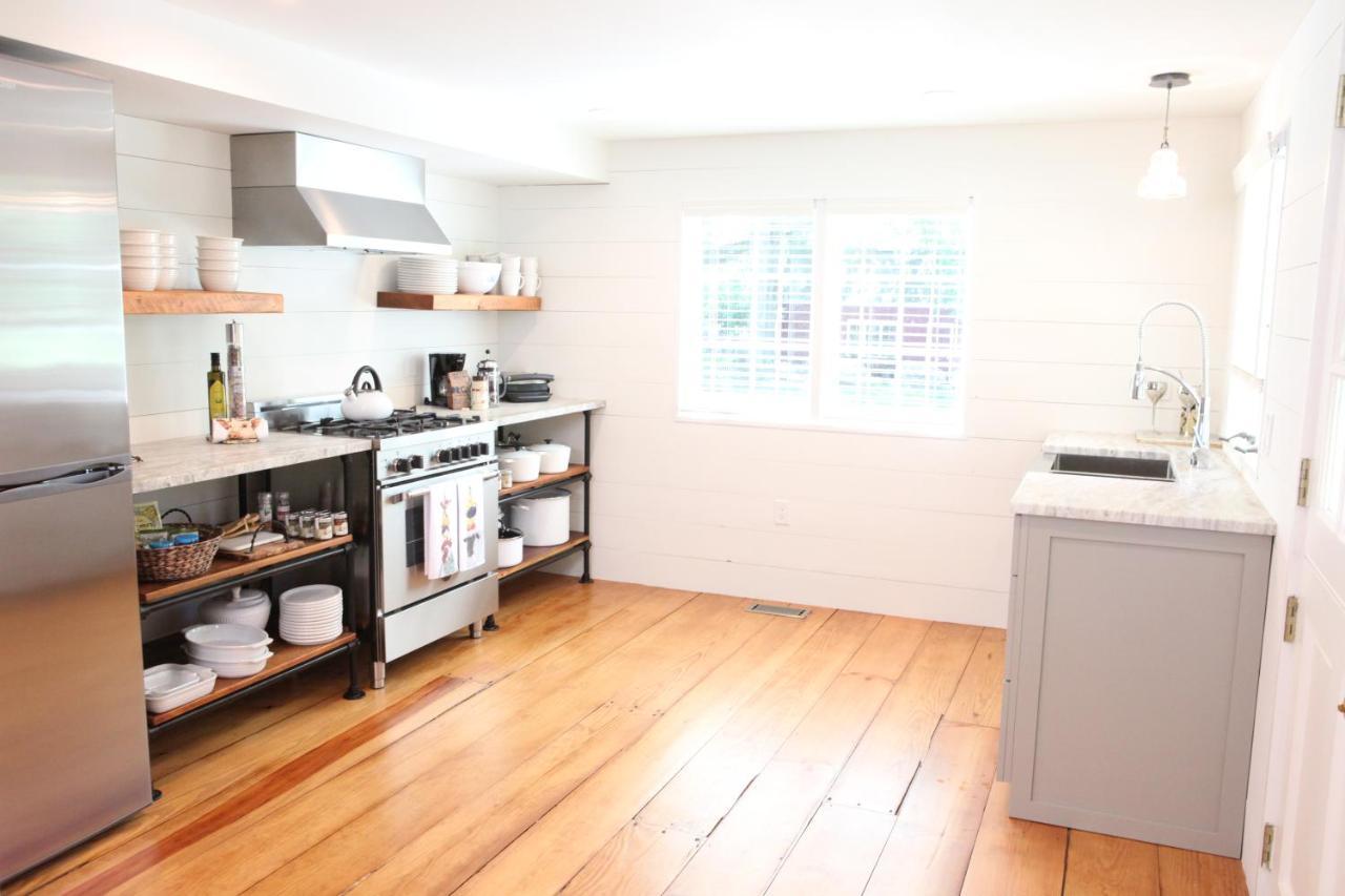 James Pharmacy Bed And Breakfast Old Saybrook Εξωτερικό φωτογραφία